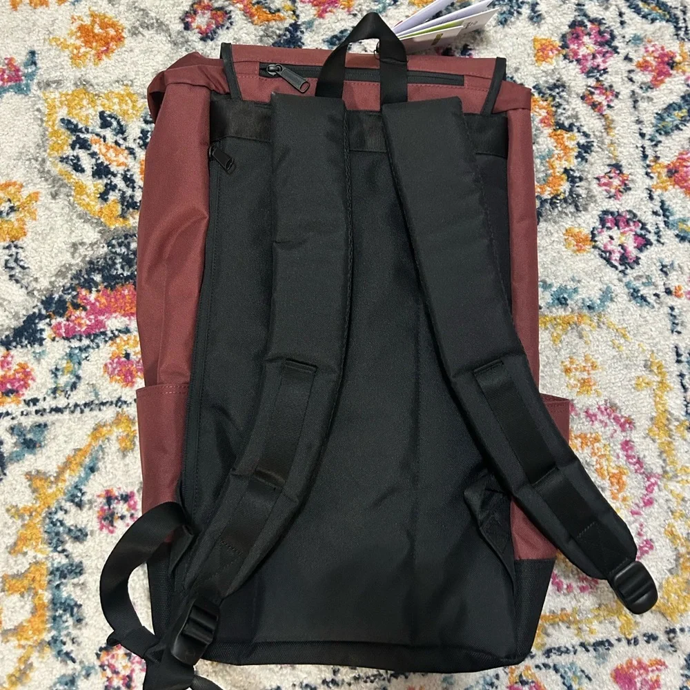 Herschel Supply Company Maroon and Black Backpack - Picture 2 of 4